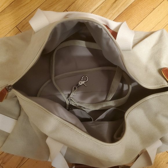 Grayers Canvas Duffel Bag Frost Gray - Picture 5 of 5